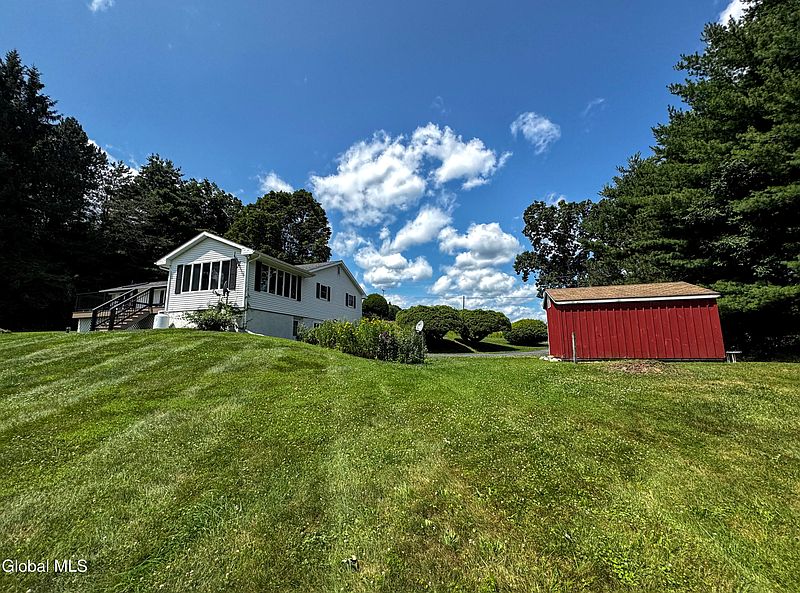 4th image of 120 Burgess Road