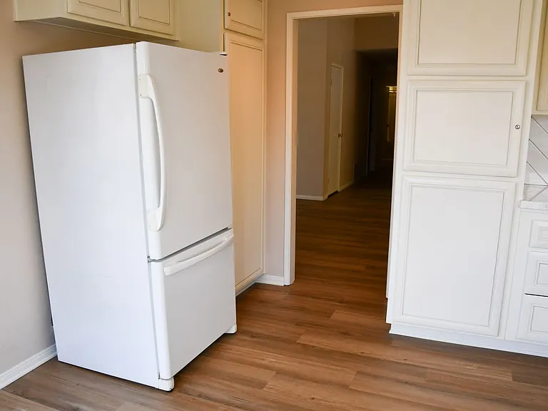 2337 Skyline Dr — Photo 28