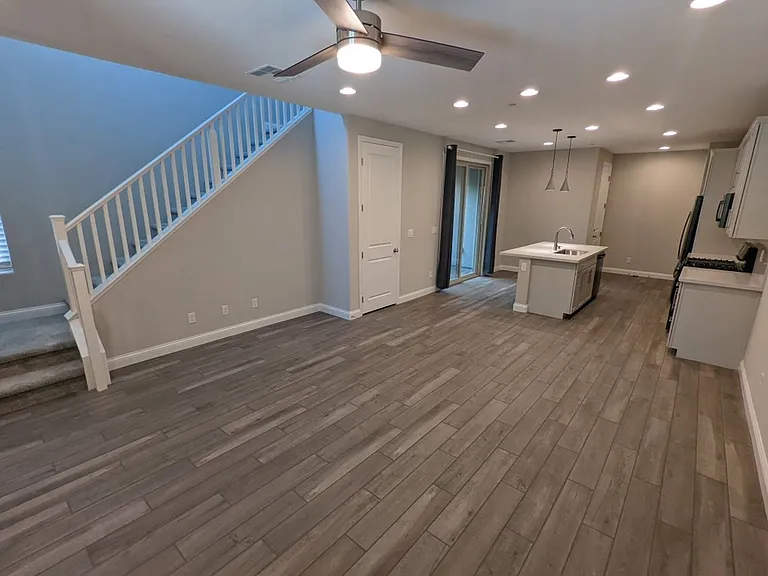 11657 Bearpaw Meadow Ave — Photo 4