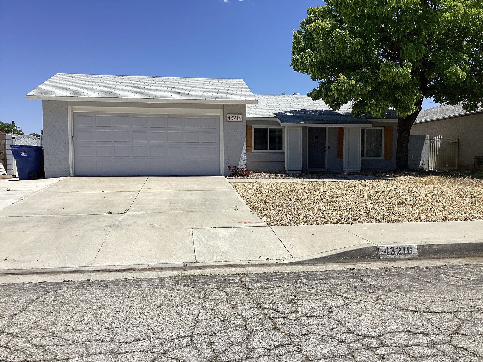 43216 Laurelwood Ln, Lancaster, CA 93536 | Zillow