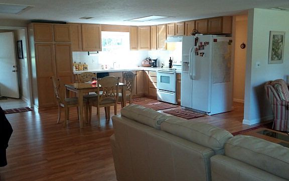 4th image of 5050 NW 37th Pl
