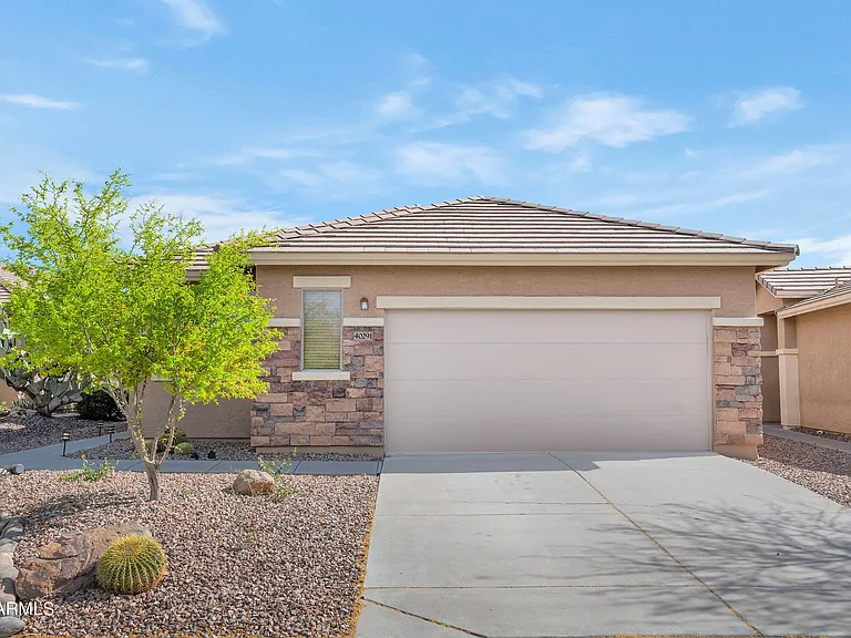 40291 N La Cantera Dr — Photo 1