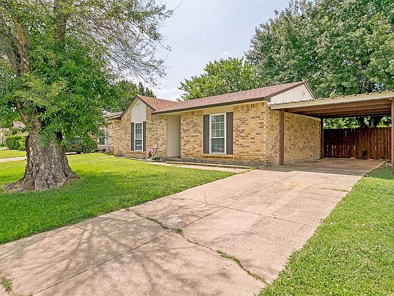 2nd image of 7012 Greenview Cir S