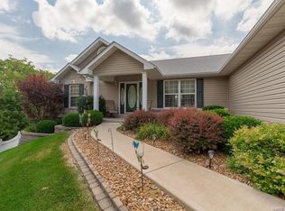 32105 Fairway Dr N, Foristell, MO 63348