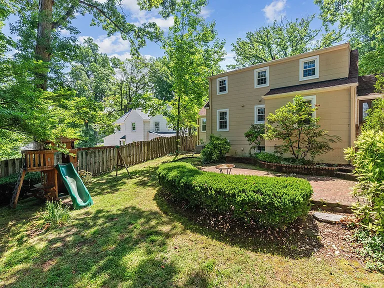 5203 Elsmere Ave — Photo 18