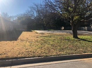 908 Meadowlark Ln, Granbury, TX 76048