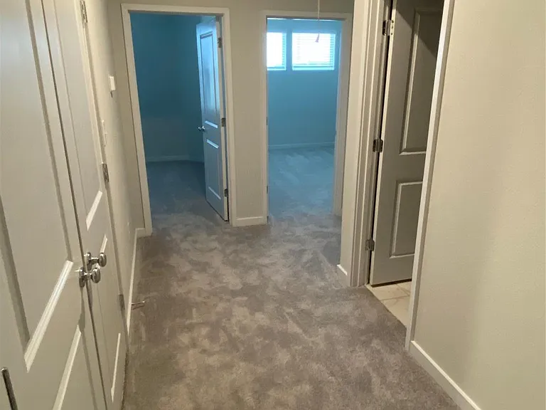 605 W South St #21 — Photo 11