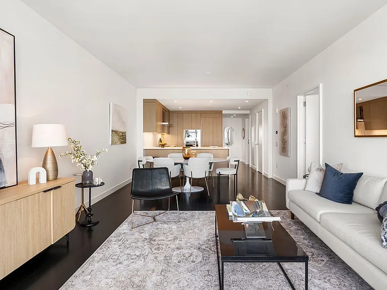 150 Seaport Blvd #C — Photo 6