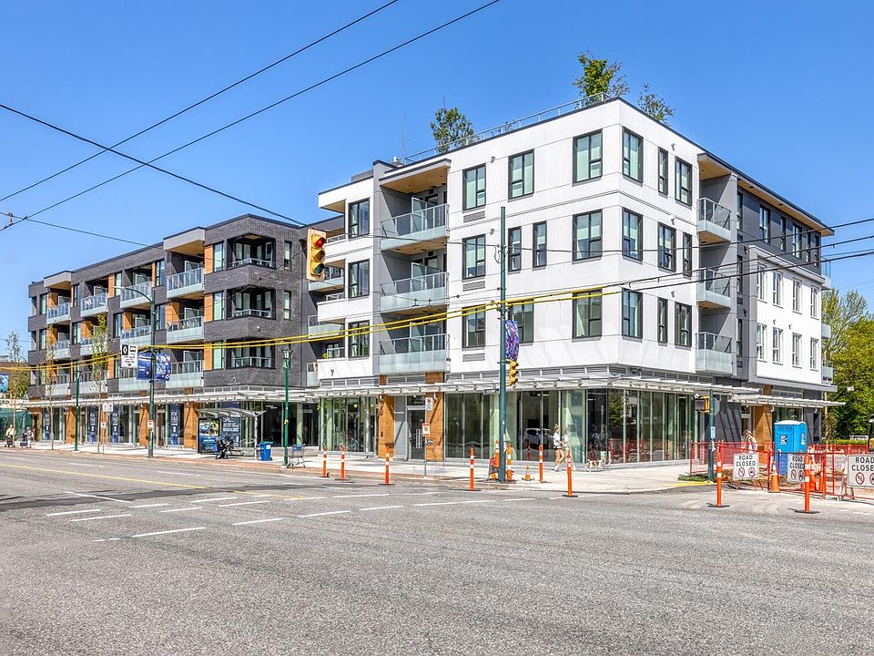 1st image of 2471 Saint George St #512