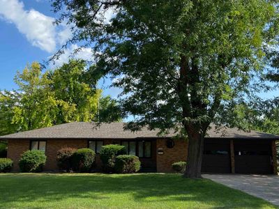 209 W 6th St, Ellinwood, KS, 67526