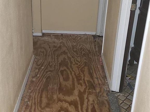 5th image of 112 Turnbridge Dr
