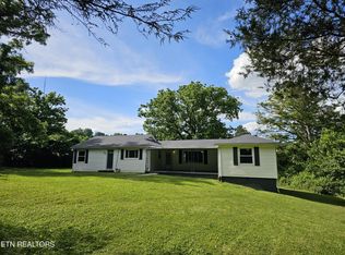 5412 Luttrell Rd, Knoxville, TN 37918