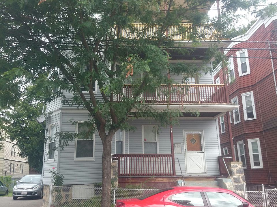 2nd image of 33 Wildwood St