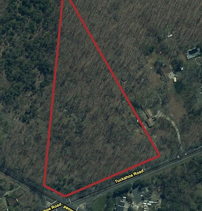 2nd image of 3050 Tuckahoe Rd