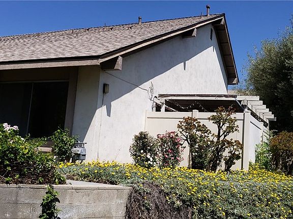 5th image of 5529 Pioneer Blvd #45