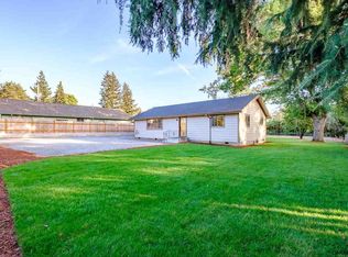 720 E Main St, Molalla, OR 97038