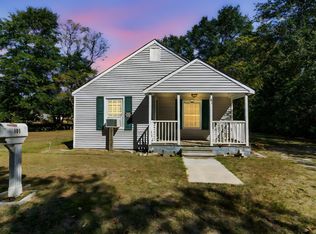 101 Doby Dr, Raeford, NC 28376