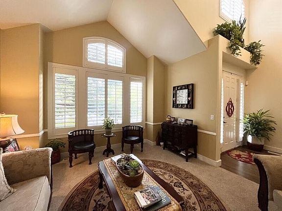 5th image of 2035 E Quartzridge Dr