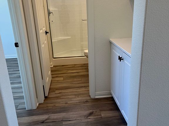 3rd image of 41407 Stork Ct
