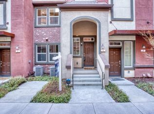 1033 Gabbiano Ln UNIT 4, San Jose, CA 95131