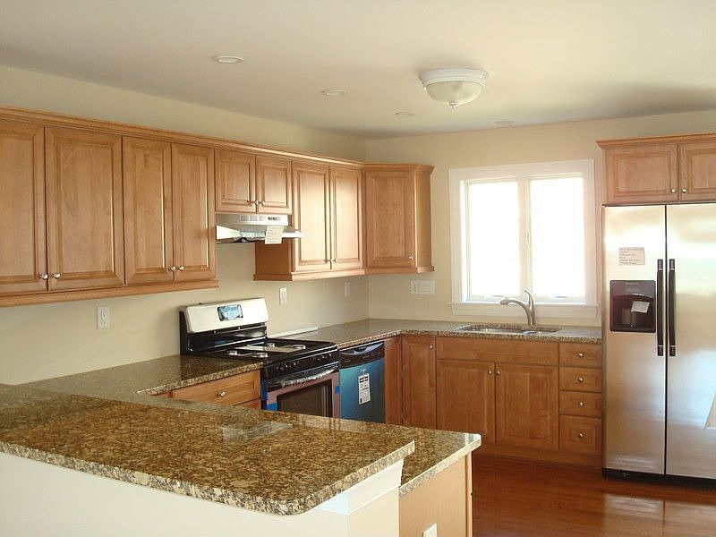 2nd image of 112 Old Hoboken Rd #A