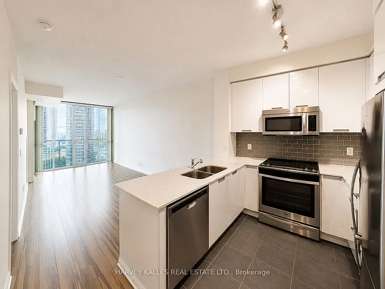 75 Eglinton Ave W #1903 — Photo 1