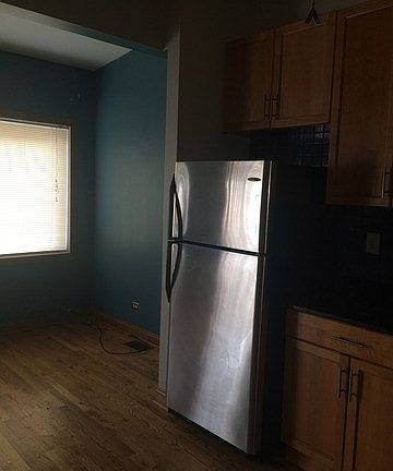 5th image of 2245 W Race Ave