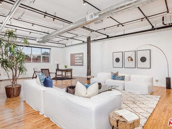 4th image of 500 Molino St Suite 215