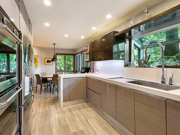 151 Winchester Drive