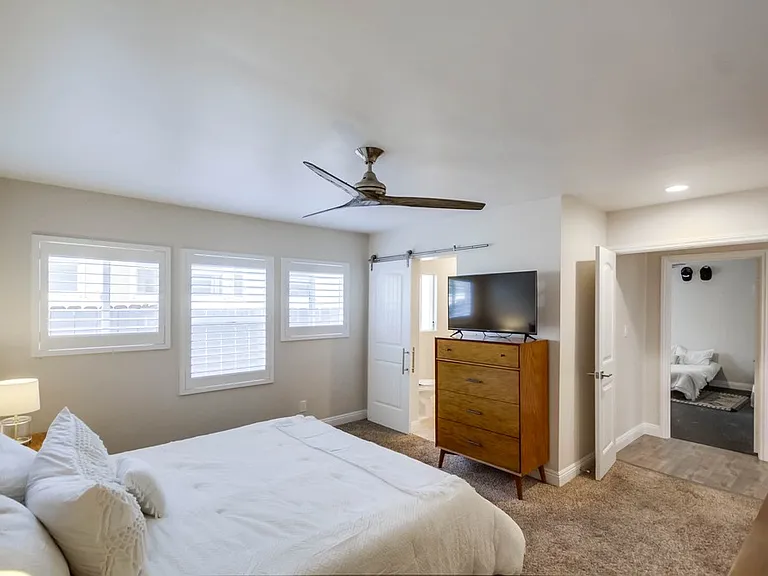 7832 Cinnabar Dr — Photo 5