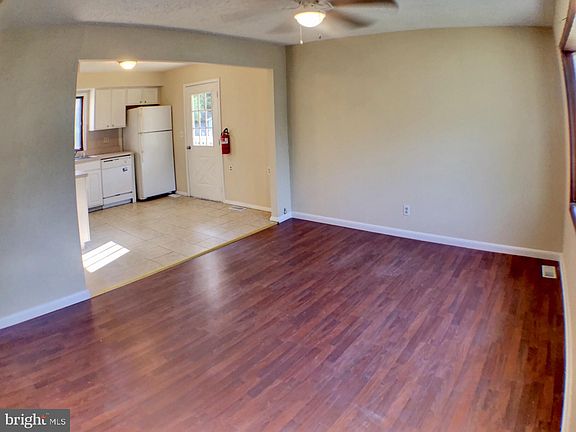 2nd image of 505 Willow Blvd
