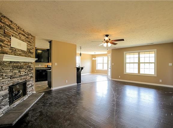 4th image of 108 Liberty Park Lot 108