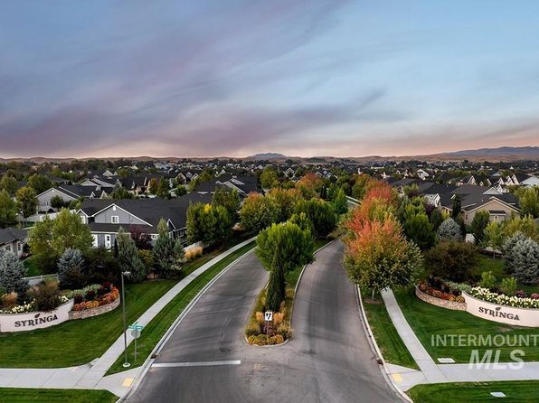 1867 N Luge Ave, Eagle, ID 83616