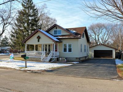 101 N Fairview Ave, North Prairie, WI, 53153