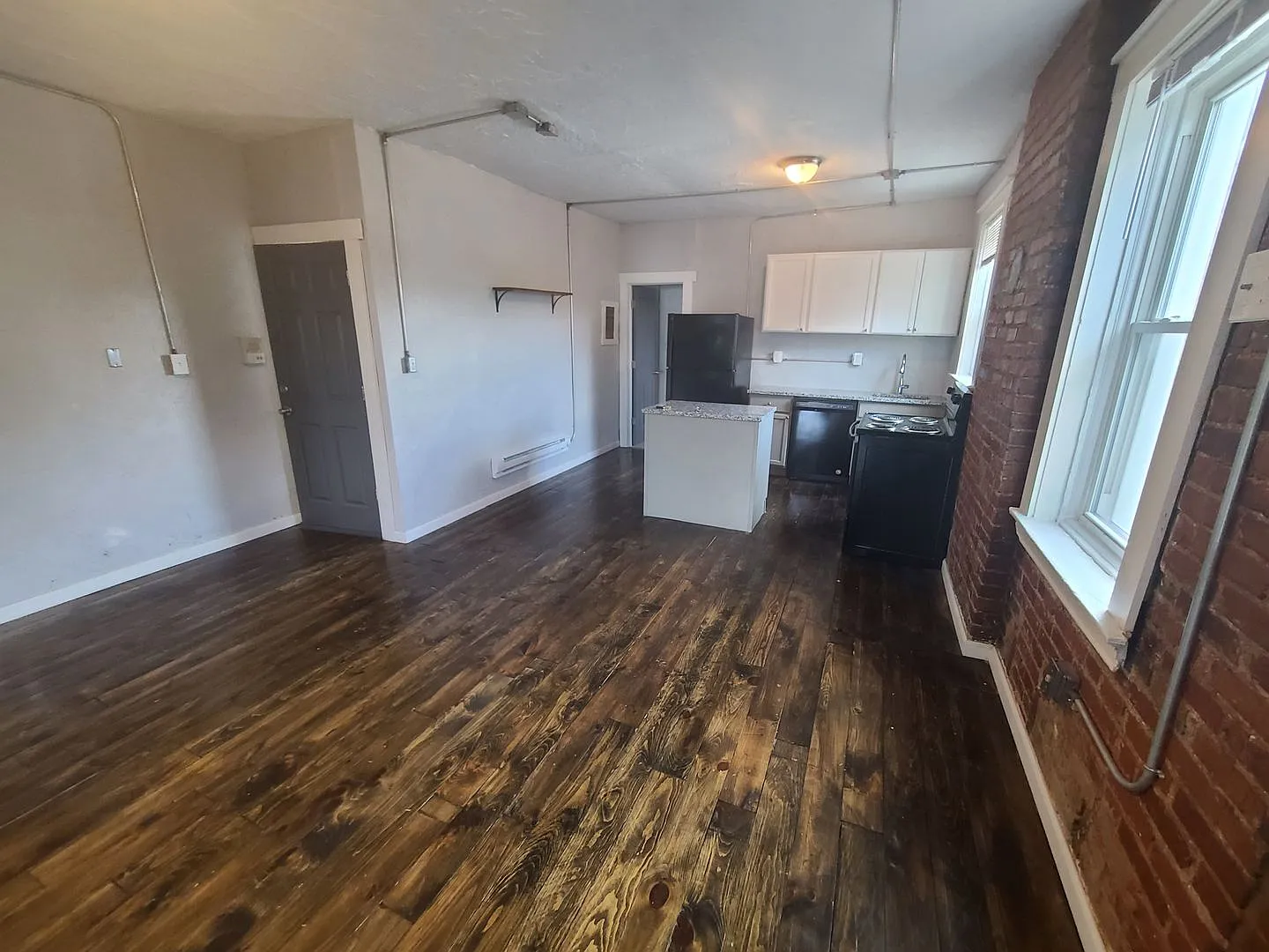 225 South Millvale Avenue — Photo 3