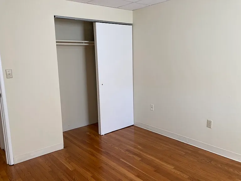 1751 Washington St #15 — Photo 8