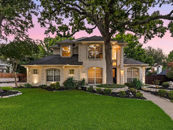 626 Indian Creek Dr, Trophy Club, TX 76262