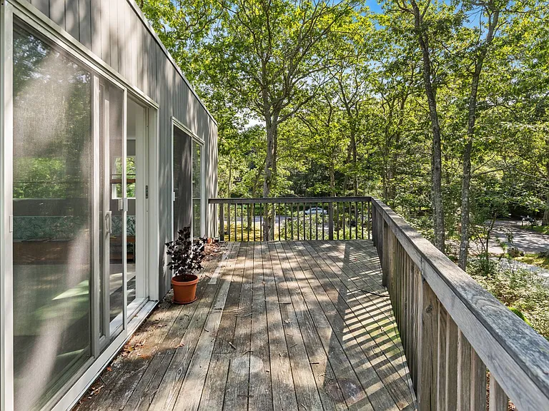 2 Skyes Neck Ct — Photo 19