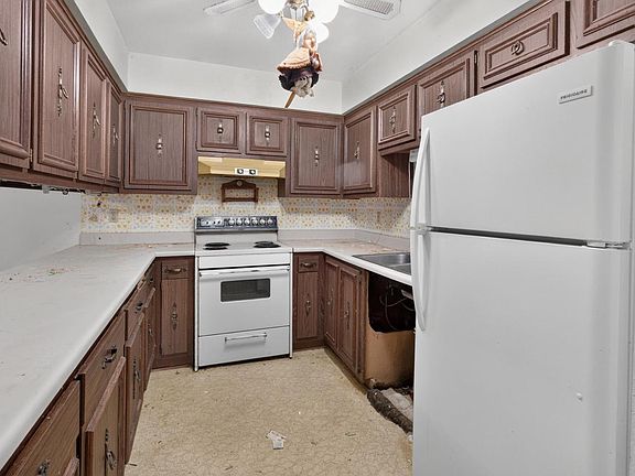 5th image of 5292 Woodbridge LANE S S