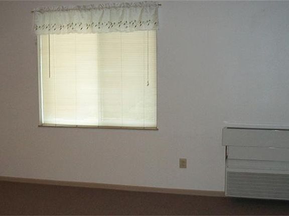 5th image of 2636 Chippewa St