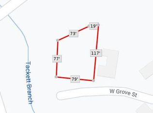 631 Grove St, Eden, NC 27288
