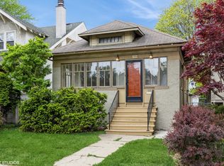 533 Clarence Ave, Oak Park, IL 60304