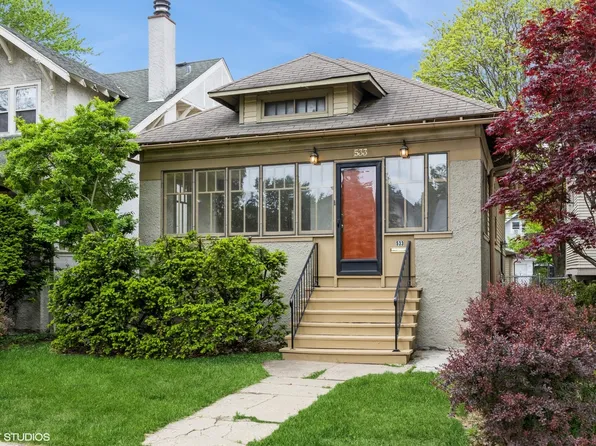 533 Clarence Ave, Oak Park, IL 60304