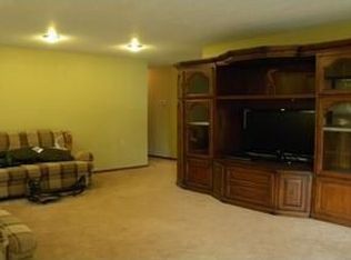 7 Spruce Ave, Mccook Lake, SD 57049