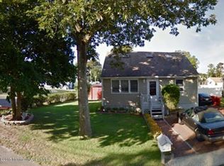 200 Walnut Dr, Brick, NJ 08724