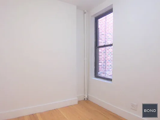 Rented by Bond New York | media 21