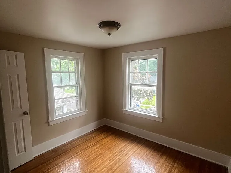 99 Cummings St — Photo 14