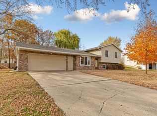 450 Allan Ave, Owatonna, MN 55060