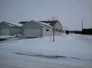 209 N 10th Ave, Winneconne, WI 54986