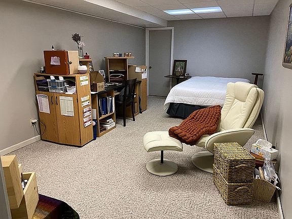 4th BR basement 
W/BA